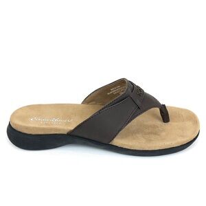 Eddie Bauer Women’s Brown Vegan Leather Flip Flop Sandals Size Med 8/9